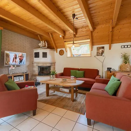 Medemsand 12 Ferienhaus *